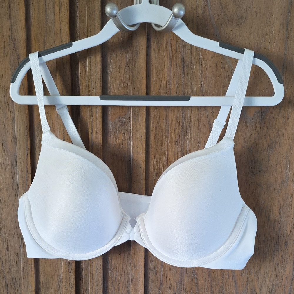 Vanity Fair Front Closure Bra, Size 36B